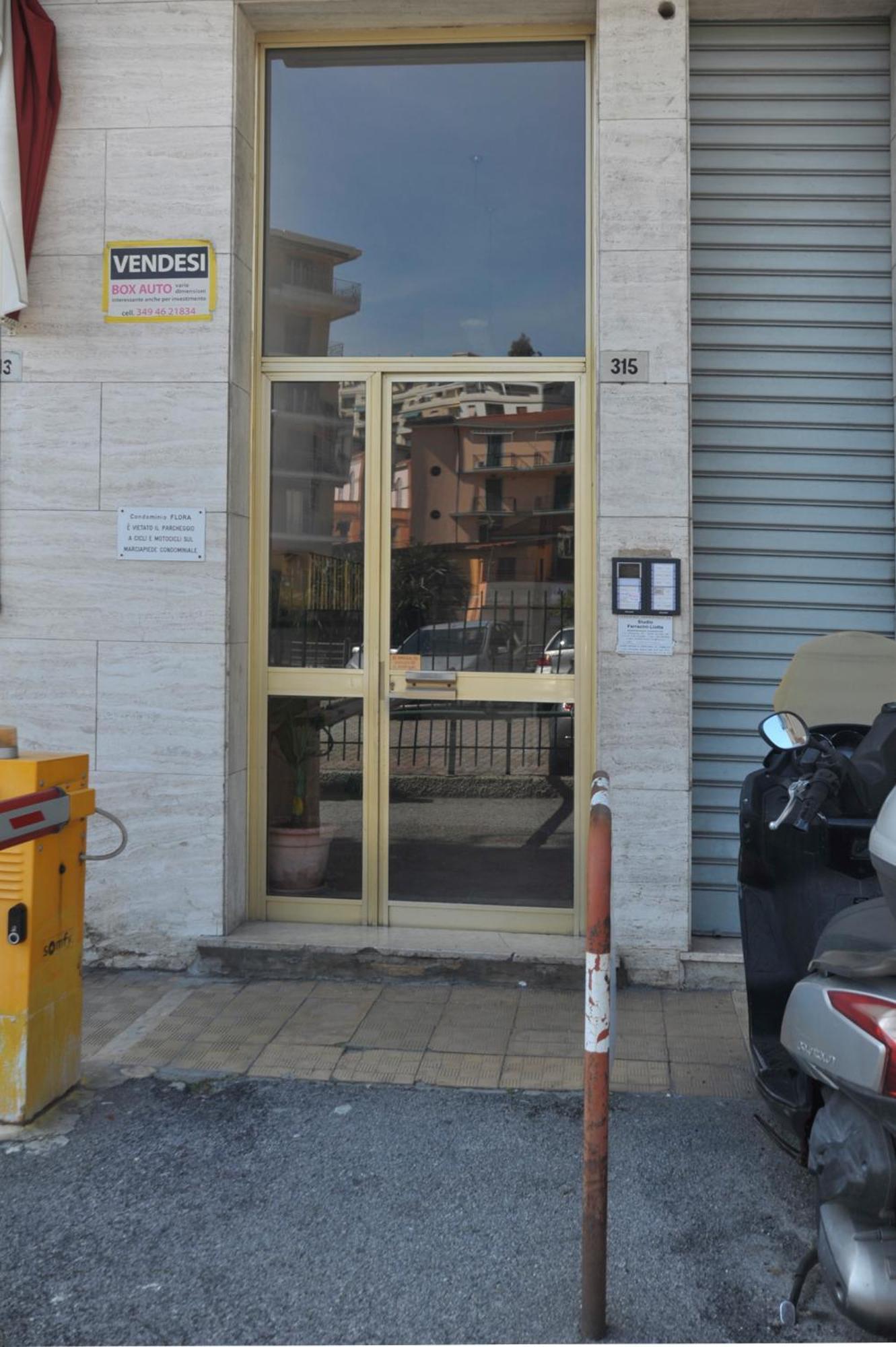 Casa Carina Centro Citta Con Garage Privato Sanremo Exterior foto
